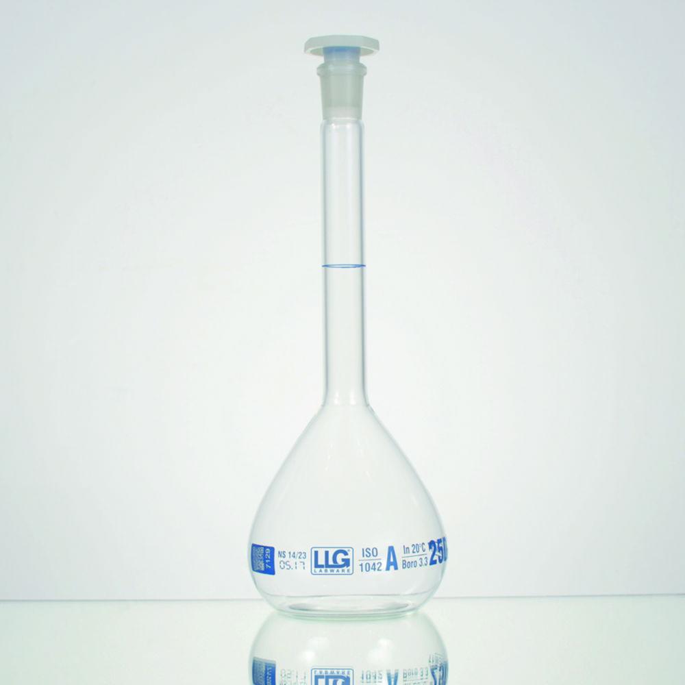 LLG Volumetric Flask 100 mL Boro 3.3 Clear Class A NS 12/21 PE Stopper Blue Scale Batch Certified, Pack of 2